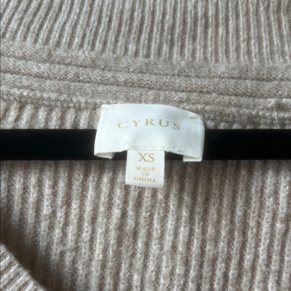 Cyrus V-Neck Sweater in Light Taupe - Picture 2 of 3